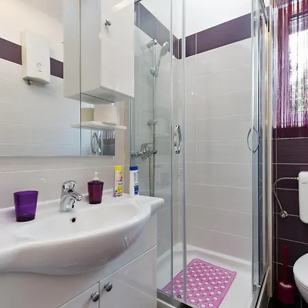 Apartman Kustre Daire